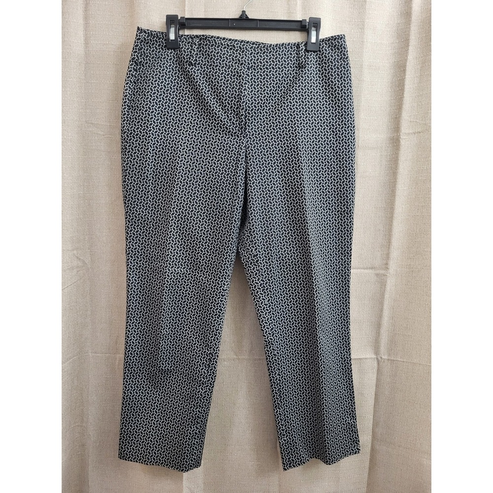 Talbots Petites Black White Geometric Stretch Ankle Pants Size 10P Career Preppy